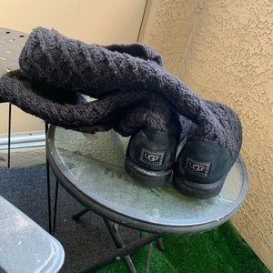 Ugg size 9 sweater boot